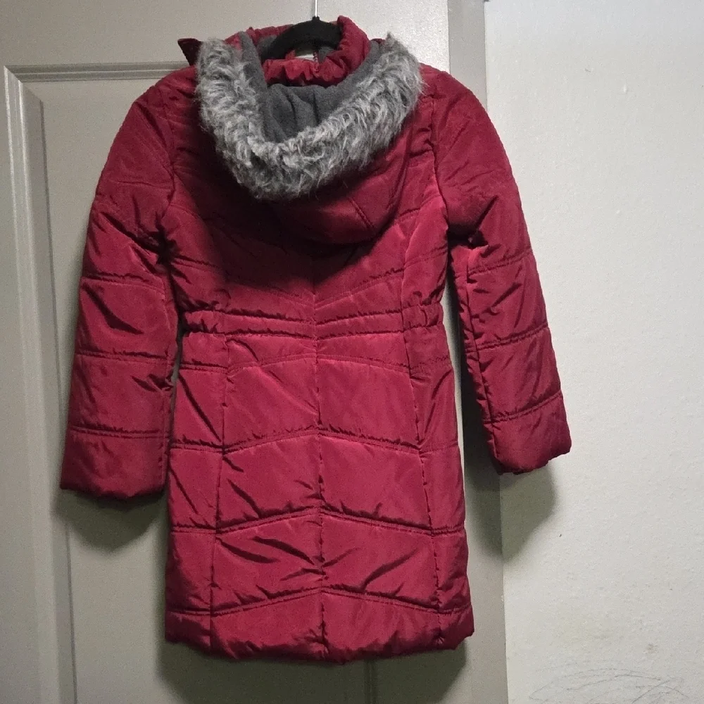 Calvin Klein Kids Red Puffer Jacket - Picture 2 of 3